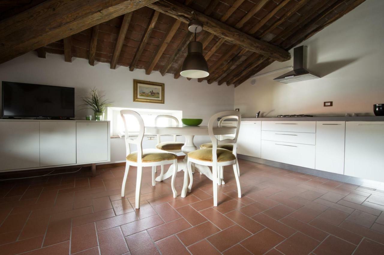 Charme Con Parcheggio Apartman Lucca Kültér fotó