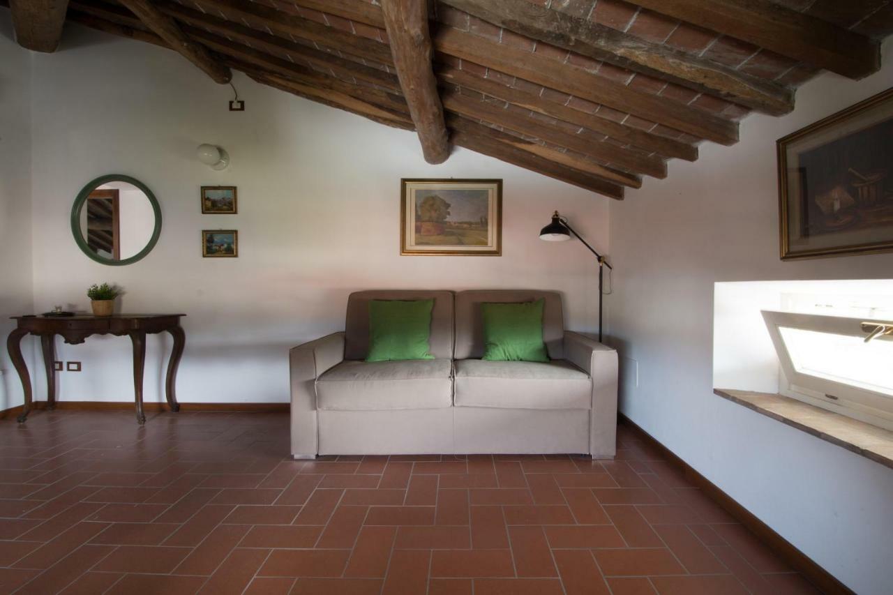 Charme Con Parcheggio Apartman Lucca Kültér fotó