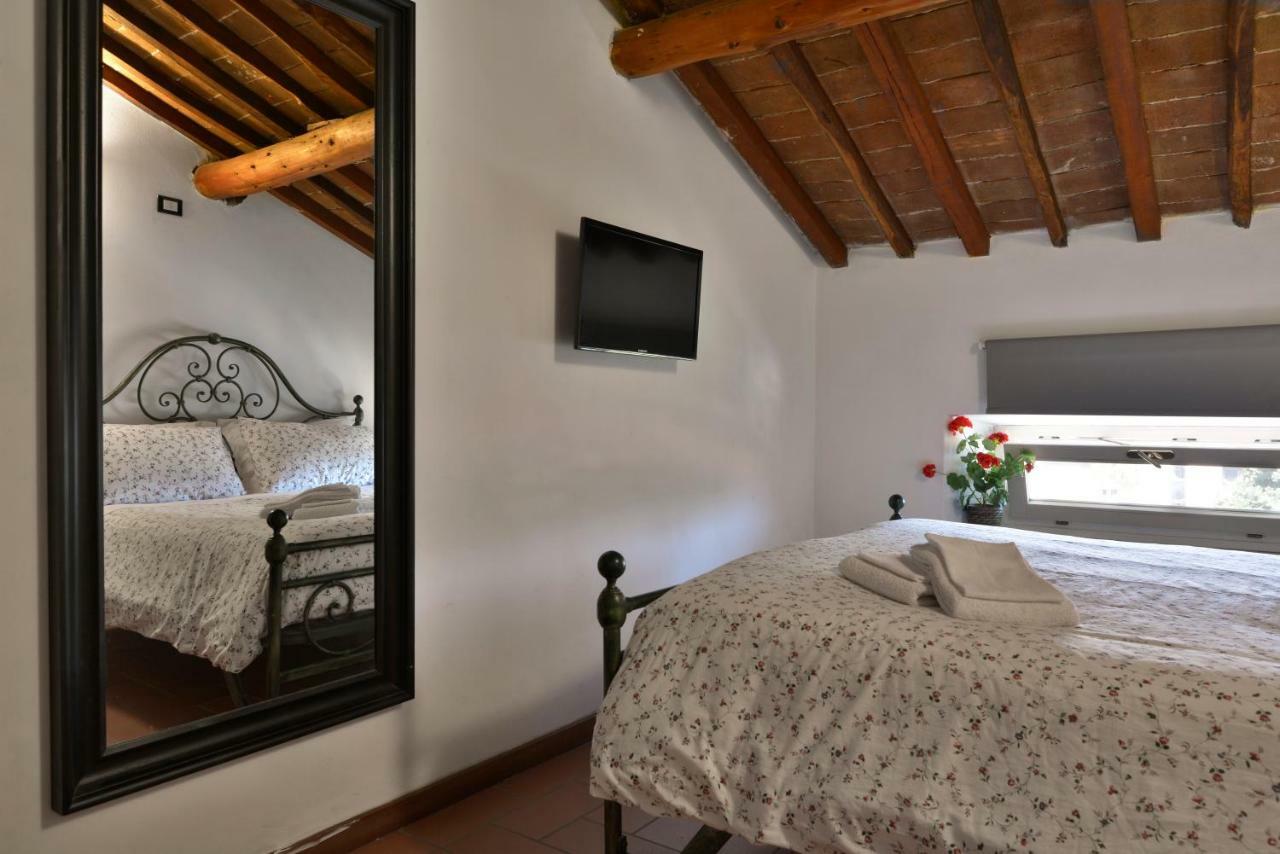 Charme Con Parcheggio Apartman Lucca Kültér fotó